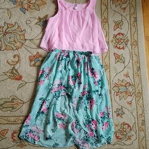 Flowy pink shirt and skirt combo